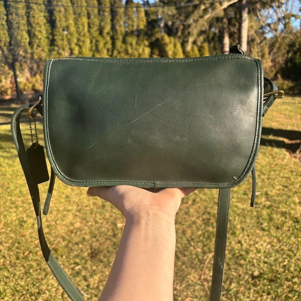Authentic Vintage Bottle Green Coach Crossbody 9938